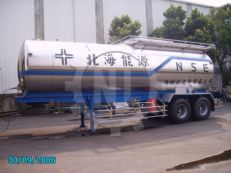 油罐車04