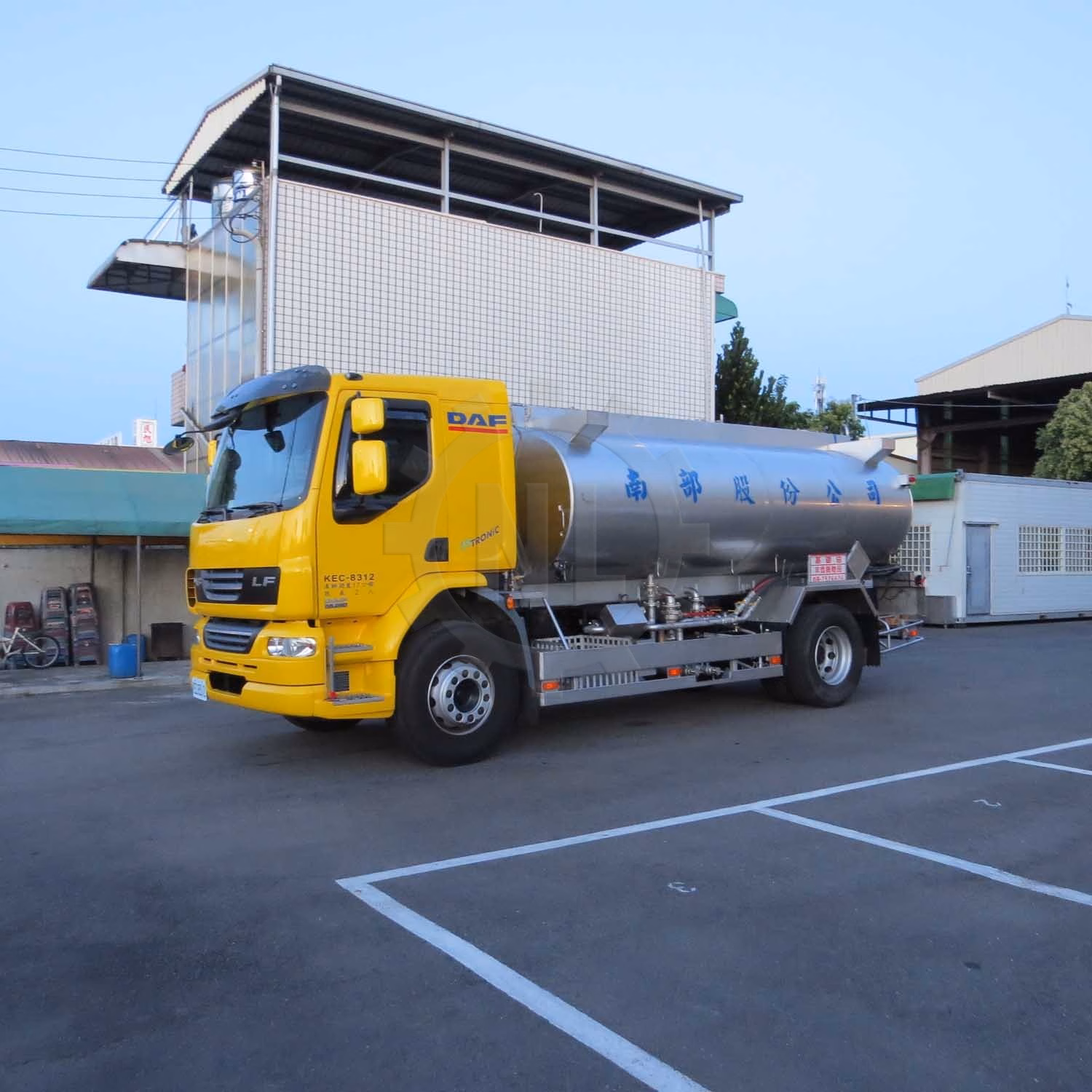 加油車38