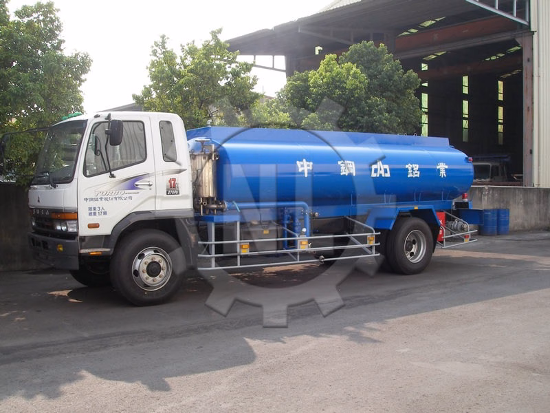 油罐車37