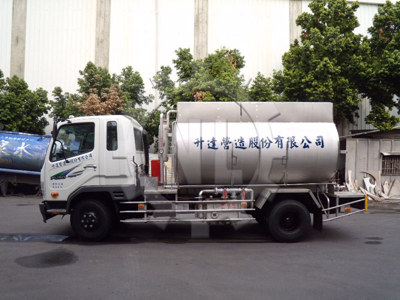 水肥車11