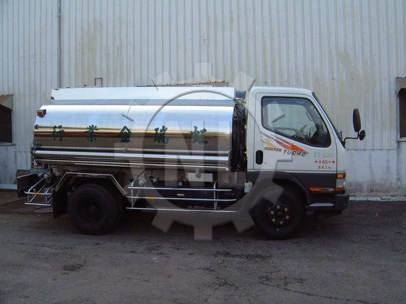水罐車43