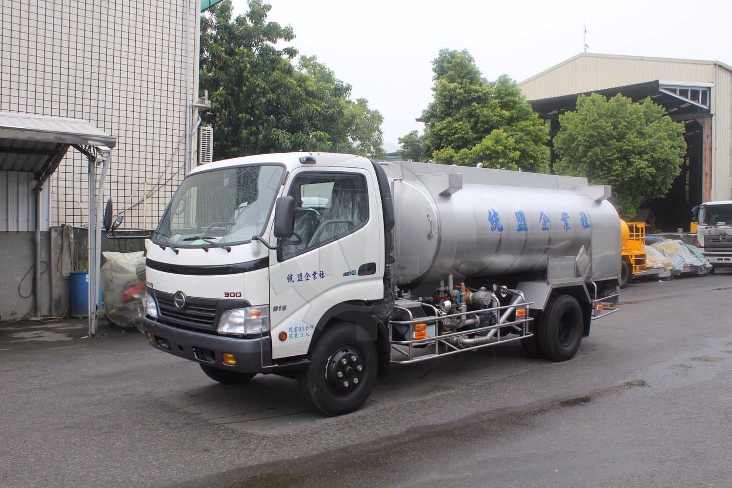加油車41