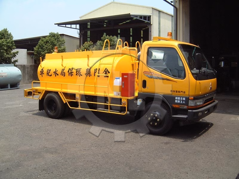 水肥車02