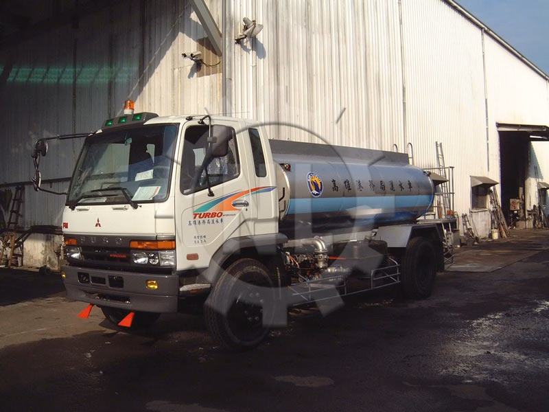 灑水車44