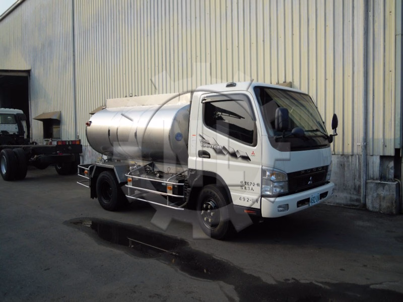 水罐車34