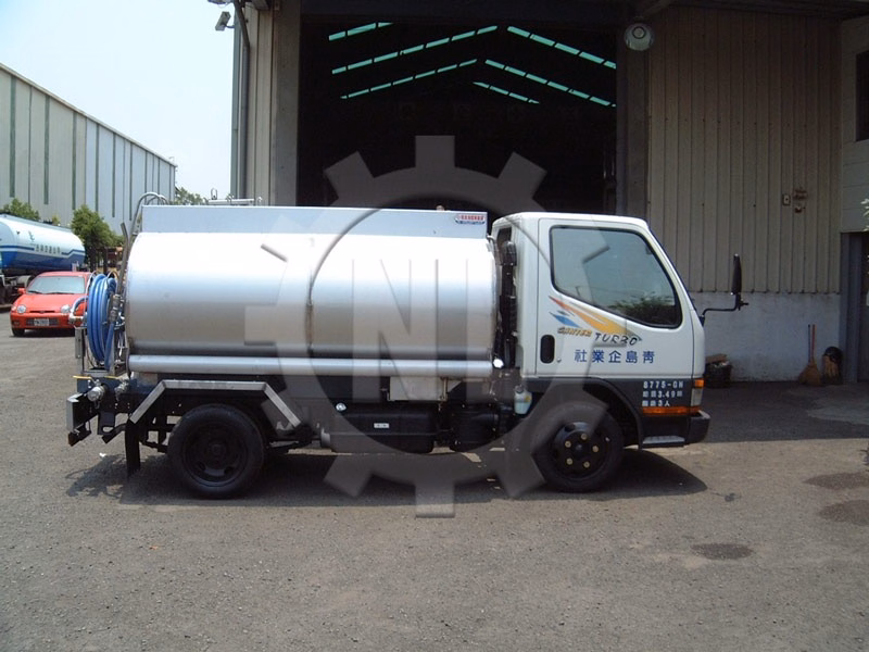 水罐車04