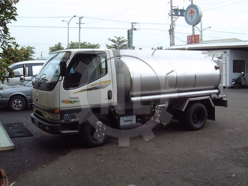 加油車21