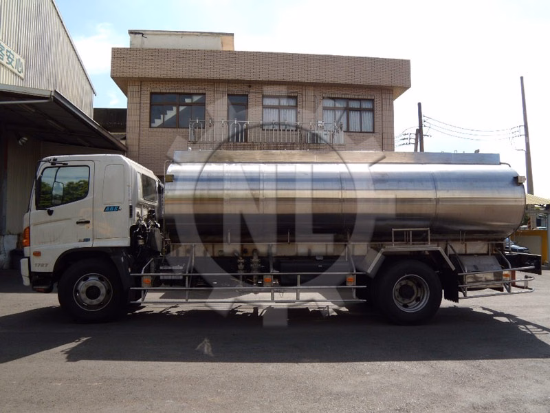 油罐車16