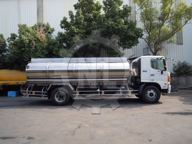 油罐車21