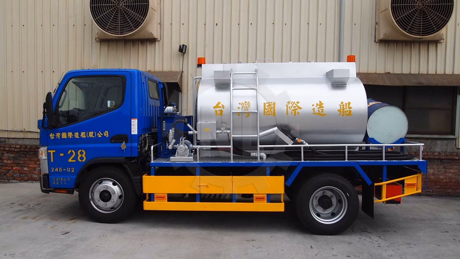 加油車52