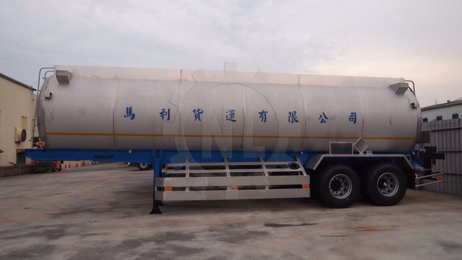 油罐車71